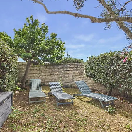 度假居 Sejour Pour 4, Piscine, Jardin & Plancha 阿尔桑雷